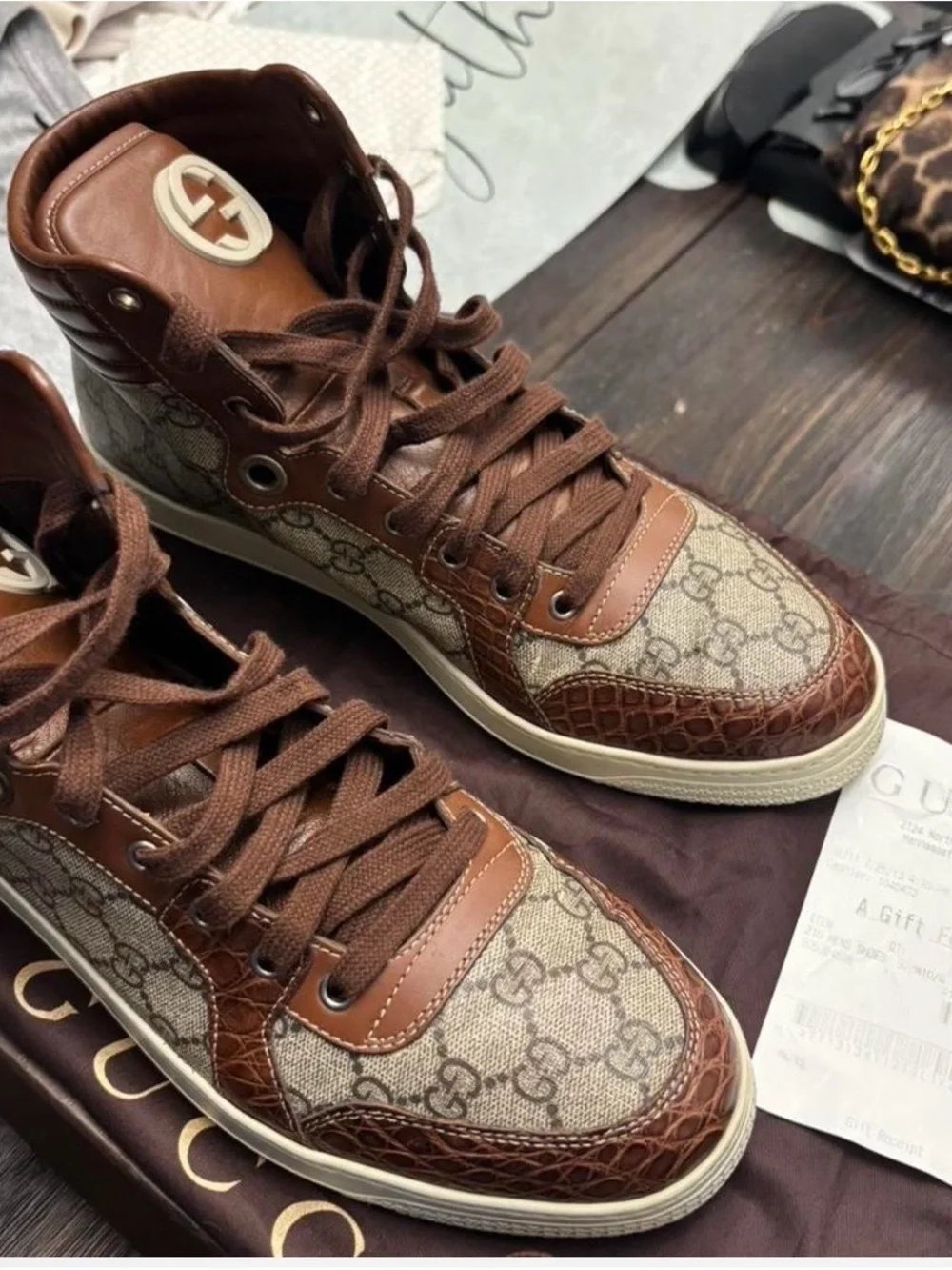 Gucci Brown sneakers authentic  worn once